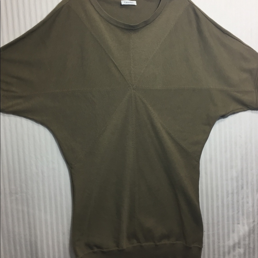 🥳SOLD!!! CALVIN KLEIN L Taupe Dolman Sleeve Sweat